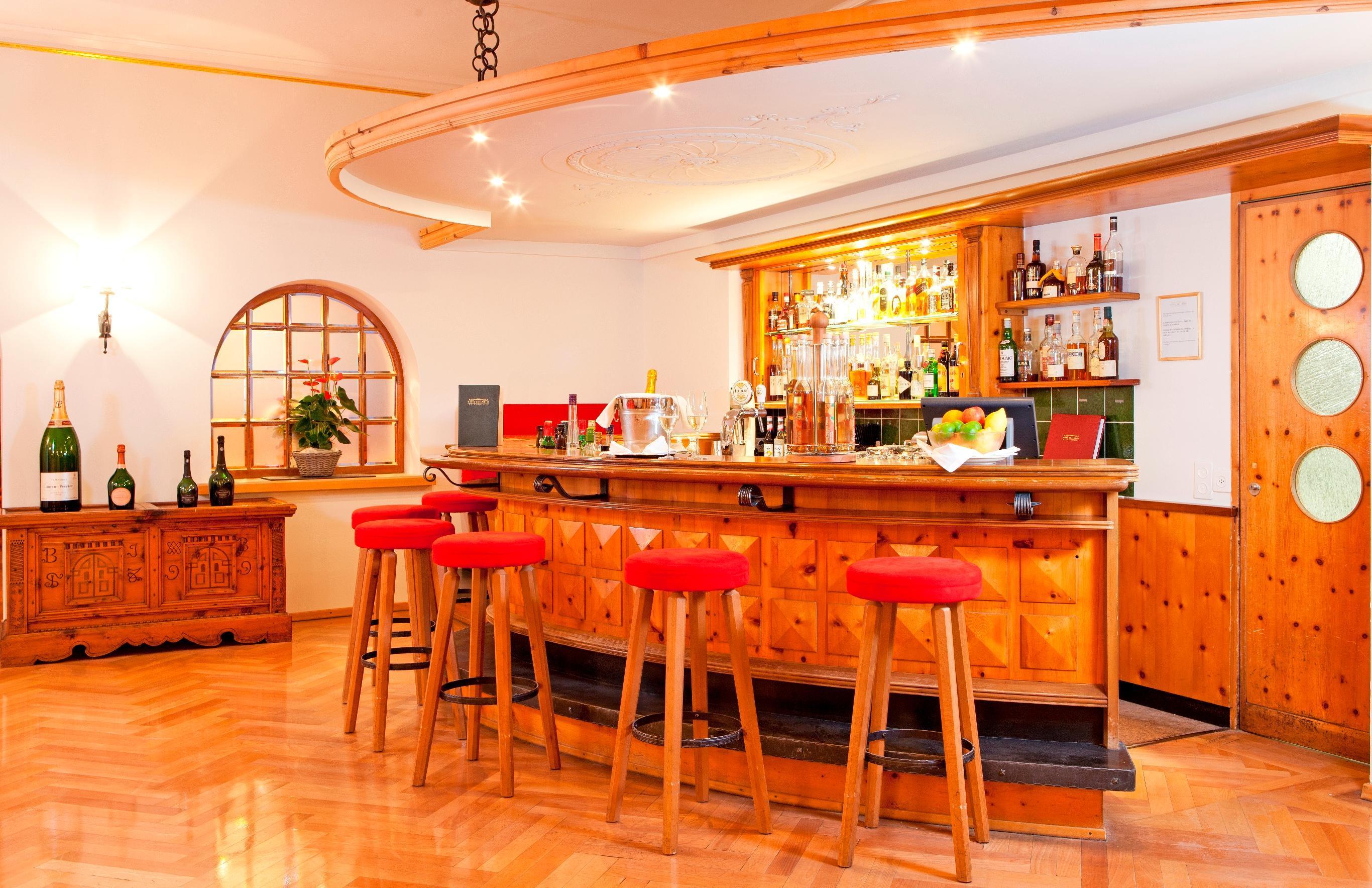 Edelweiss Swiss Quality Hotel Силс Мария Ресторант снимка