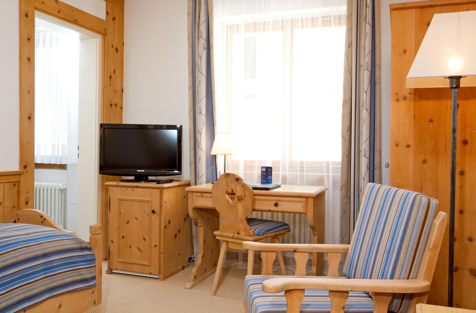 Edelweiss Swiss Quality Hotel Силс Мария Екстериор снимка
