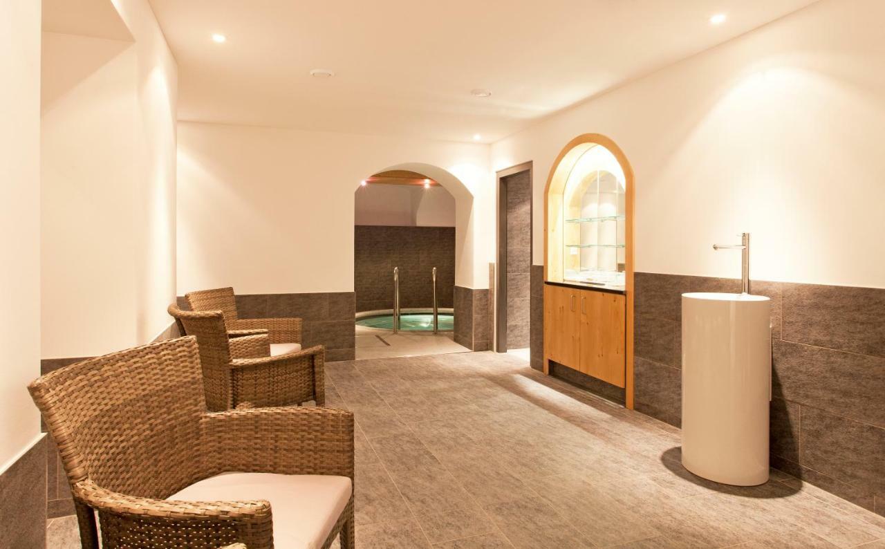 Edelweiss Swiss Quality Hotel Силс Мария Екстериор снимка